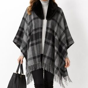 Soft Surroundings Plaid Faux Fur Collar Poncho Shawl Gray Black Fringe wrap OS